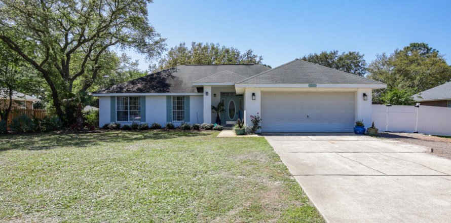 Villa ou maison à Navarre, Floride 3 chambres, 165.64 m2 № 560614