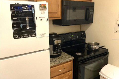 House in Orlando, Florida 3 bedrooms, 119.01 sq.m. № 2121151 - photo 10