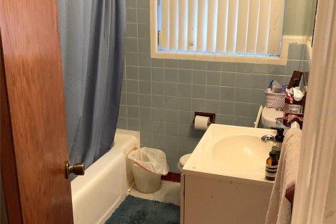 House in Orlando, Florida 3 bedrooms, 119.01 sq.m. № 2121151 - photo 8
