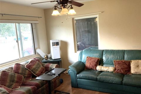 House in Orlando, Florida 3 bedrooms, 119.01 sq.m. № 2121151 - photo 5