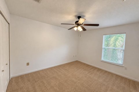 House in Kissimmee, Florida 4 bedrooms, 261.33 sq.m. № 2379765 - photo 16