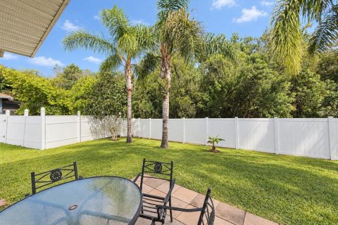 House in Kissimmee, Florida 4 bedrooms, 261.33 sq.m. № 2379765 - photo 18