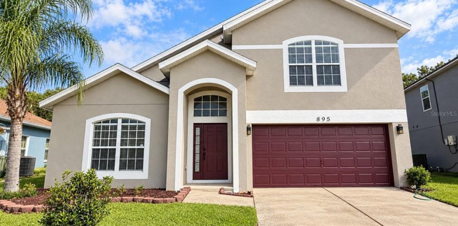 House in Kissimmee, Florida 4 bedrooms, 261.33 sq.m. № 2379765