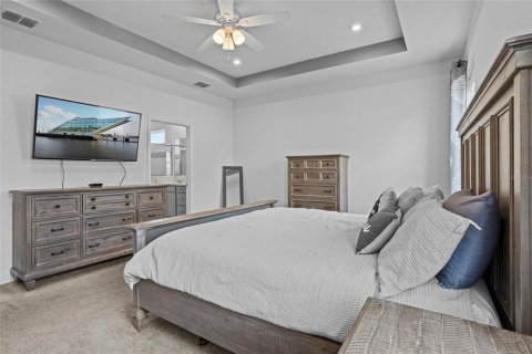 House in WATERBROOKE in Clermont, Florida 4 bedrooms, 221.57 sq.m. № 1826670 - photo 12