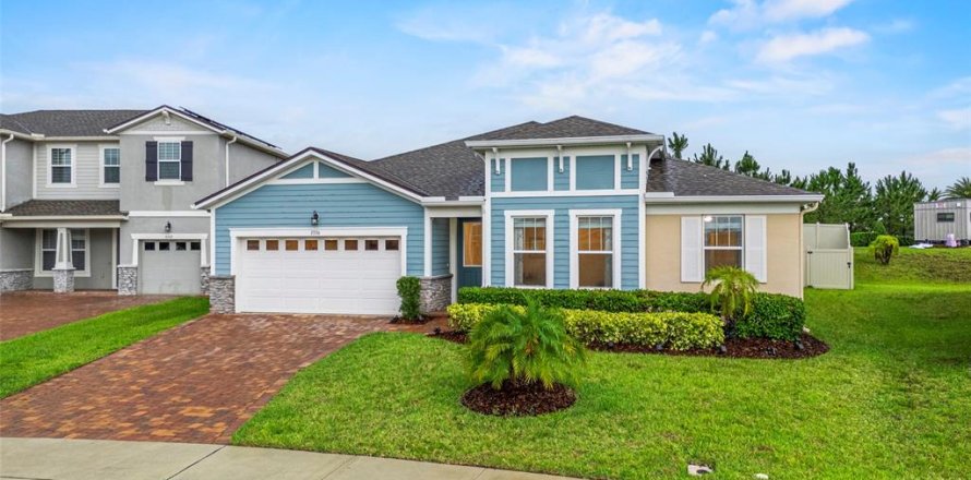 House in WATERBROOKE in Clermont, Florida 4 bedrooms, 221.57 sq.m. № 1826670