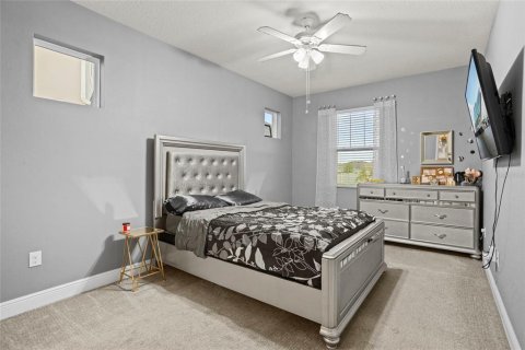 House in WATERBROOKE in Clermont, Florida 4 bedrooms, 221.57 sq.m. № 1826670 - photo 22
