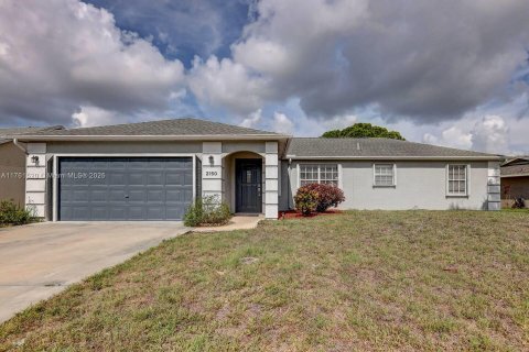 Casa en venta en Port St. Lucie, Florida, 3 dormitorios, 132.57 m2 № 1692043 - foto 1