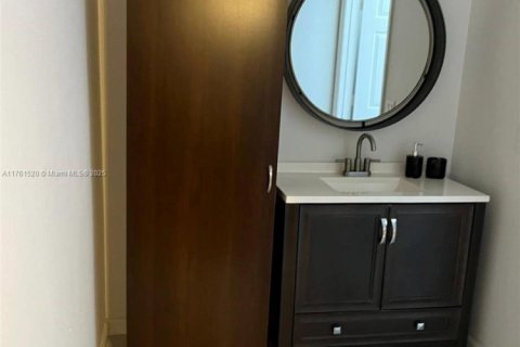 Casa en venta en Port St. Lucie, Florida, 3 dormitorios, 132.57 m2 № 1692043 - foto 16