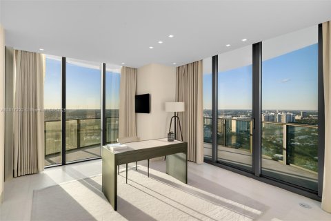 Condo in Sunny Isles Beach, Florida, 6 bedrooms  № 1929197 - photo 29