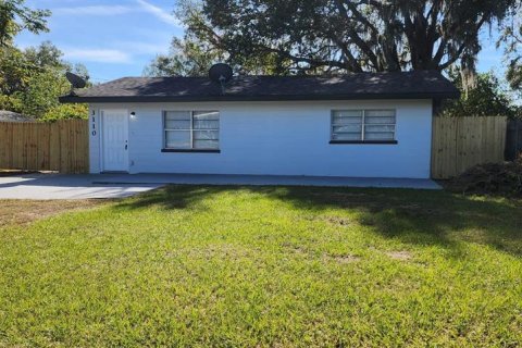 Villa ou maison à louer à Winter Haven, Floride: 2 chambres, 86.96 m2 № 1805703 - photo 1
