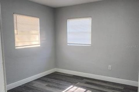 Villa ou maison à louer à Winter Haven, Floride: 2 chambres, 86.96 m2 № 1805703 - photo 13