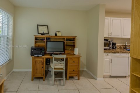 Adosado en venta en Pembroke Pines, Florida, 3 dormitorios, 127.09 m2 № 2066145 - foto 18