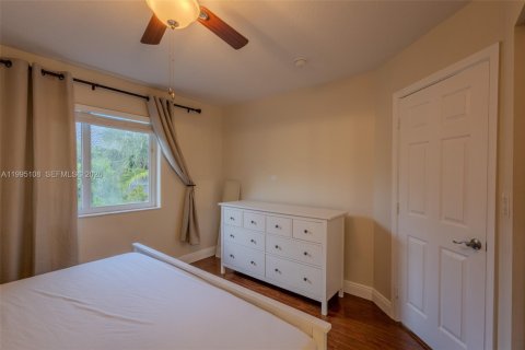 Adosado en venta en Pembroke Pines, Florida, 3 dormitorios, 127.09 m2 № 2066145 - foto 13