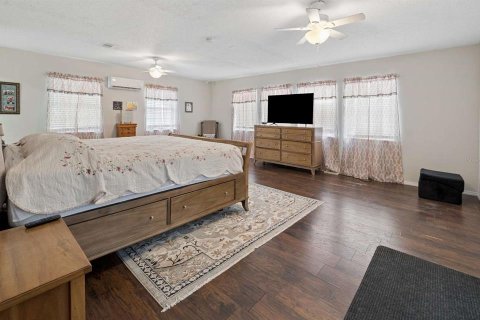 Villa ou maison à vendre à Lake City, Floride: 3 chambres, 247.49 m2 № 2102019 - photo 15