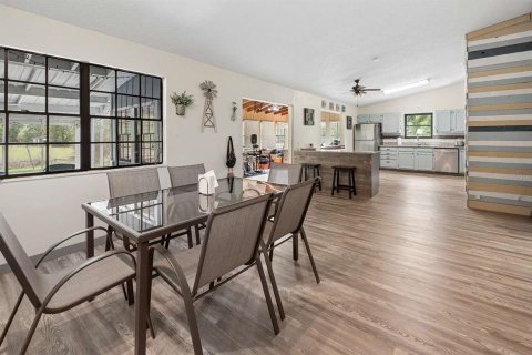 Villa ou maison à vendre à Lake City, Floride: 3 chambres, 247.49 m2 № 2102019 - photo 11