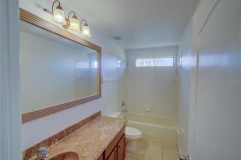 House in Kissimmee, Florida 4 bedrooms, 283.54 sq.m. № 2094169 - photo 25
