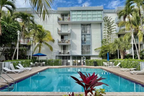 Снять в аренду кондоминиум в Норт-Бей-Виллидж, Флорида 1 спальня, 57.6м2, № 2004245 - фото 21