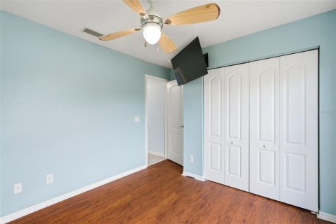 Villa ou maison à vendre à Cape Coral, Floride: 3 chambres, 131.92 m2 № 2220290 - photo 16