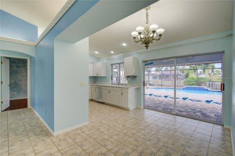Villa ou maison à vendre à Cape Coral, Floride: 3 chambres, 131.92 m2 № 2220290 - photo 8