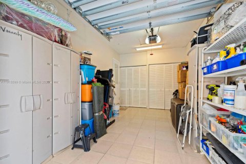 Купить виллу или дом в Майами, Флорида 3 спальни, 145.48м2, № 1971854 - фото 2