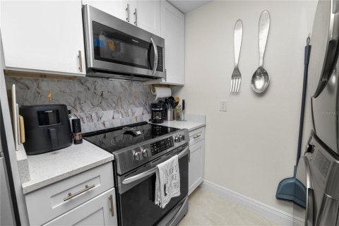 Condominio en venta en Lakeland, Florida, 2 dormitorios, 78.04 m2 № 1533498 - foto 6