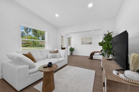 Casa en venta en Orlando, Florida, 3 dormitorios, 117.43 m2 № 2167518 - foto 6