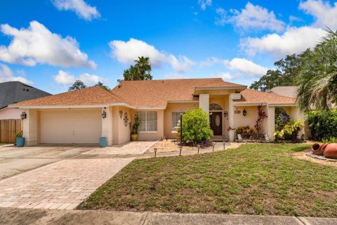 Casa en venta en Orlando, Florida, 4 dormitorios, 199.09 m2 № 1811075 - foto 1