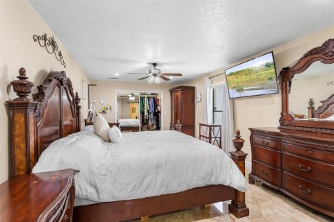 Casa en venta en Orlando, Florida, 4 dormitorios, 199.09 m2 № 1811075 - foto 10