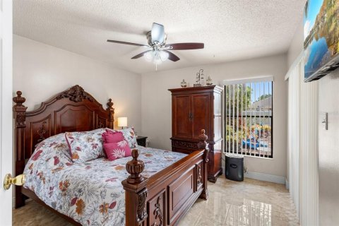 Casa en venta en Orlando, Florida, 4 dormitorios, 199.09 m2 № 1811075 - foto 22