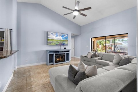 Casa en venta en Orlando, Florida, 4 dormitorios, 199.09 m2 № 1811075 - foto 14
