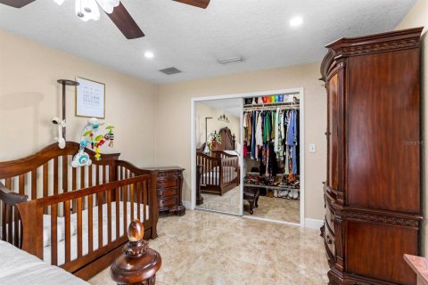 Casa en venta en Orlando, Florida, 4 dormitorios, 199.09 m2 № 1811075 - foto 12