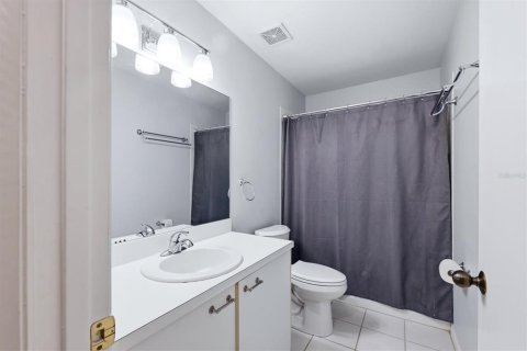 Copropriété à vendre à Sarasota, Floride: 2 chambres, 128.95 m2 № 2149507 - photo 24