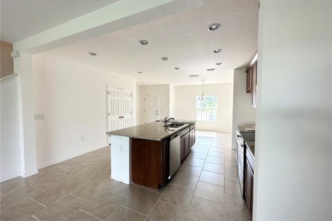 Adosado en alquiler en Davenport, Florida, 3 dormitorios, 150.59 m2 № 1906699 - foto 5