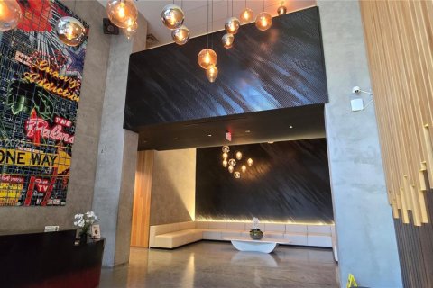 Condo in Miami, Florida, 1 bedroom № 1947673 - photo 19