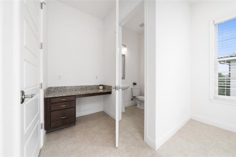 Adosado en alquiler en Orlando, Florida, 3 dormitorios, 150.5 m2 № 1849931 - foto 27
