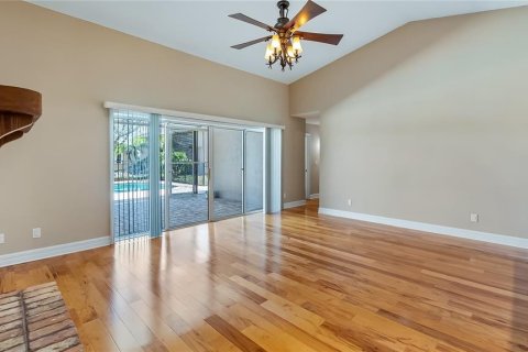 House in Montverde, Florida 3 bedrooms, 335.01 sq.m. № 1735463 - photo 30