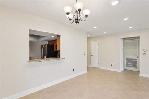 House in Oldsmar, Florida 3 bedrooms, 153.29 sq.m. № 1847301 - photo 13