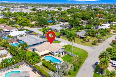 House in Oakland Park, Florida 3 bedrooms, 182.27 sq.m. № 2262225 - photo 29