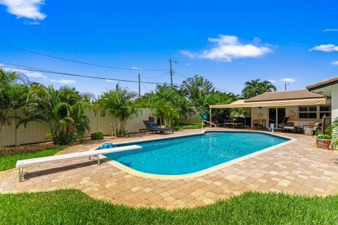 House in Oakland Park, Florida 3 bedrooms, 182.27 sq.m. № 2262225 - photo 28