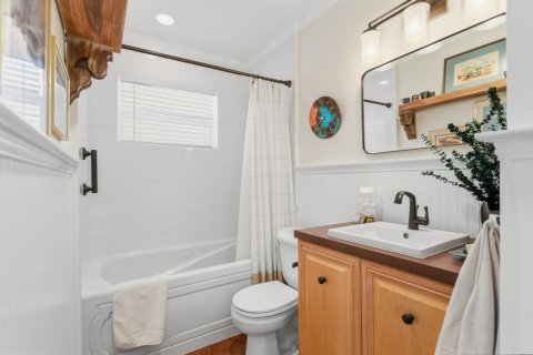 House in Oakland Park, Florida 3 bedrooms, 182.27 sq.m. № 2262225 - photo 23