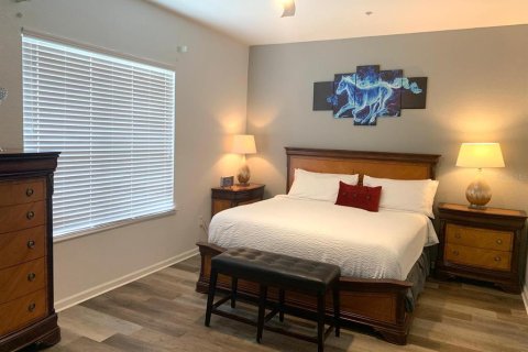 Condo in Orlando, Florida, 3 bedrooms  № 2225784 - photo 12