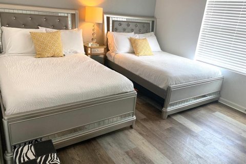 Condo in Orlando, Florida, 3 bedrooms  № 2225784 - photo 28