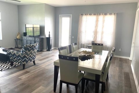 Condo in Orlando, Florida, 3 bedrooms  № 2225784 - photo 18
