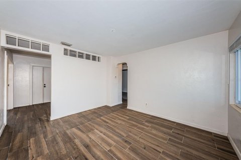 Casa en venta en Saint Petersburg, Florida, 2 dormitorios, 106.37 m2 № 1562122 - foto 16
