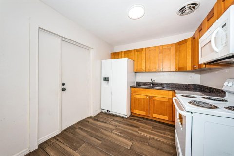 Casa en venta en Saint Petersburg, Florida, 2 dormitorios, 106.37 m2 № 1562122 - foto 30