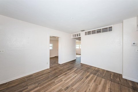 Casa en venta en Saint Petersburg, Florida, 2 dormitorios, 106.37 m2 № 1562122 - foto 19