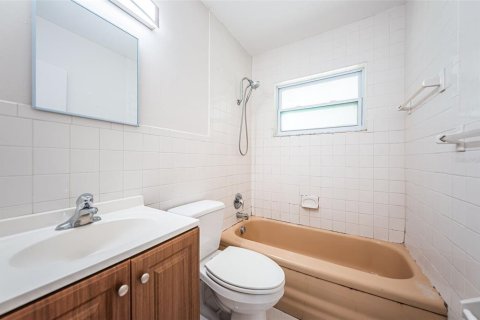 Casa en venta en Saint Petersburg, Florida, 2 dormitorios, 106.37 m2 № 1562122 - foto 11