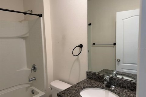 House in Haines City, Florida 3 bedrooms, 160.26 sq.m. № 2198809 - photo 20