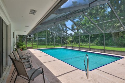 House in New Smyrna Beach, Florida 3 bedrooms, 130.06 sq.m. № 1771662 - photo 10