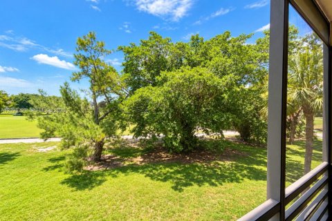 Condo in Tamarac, Florida, 1 bedroom  № 2399665 - photo 20